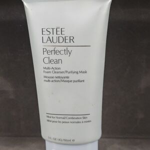 Estee Lauder Perfectly Clean Cleanser - White